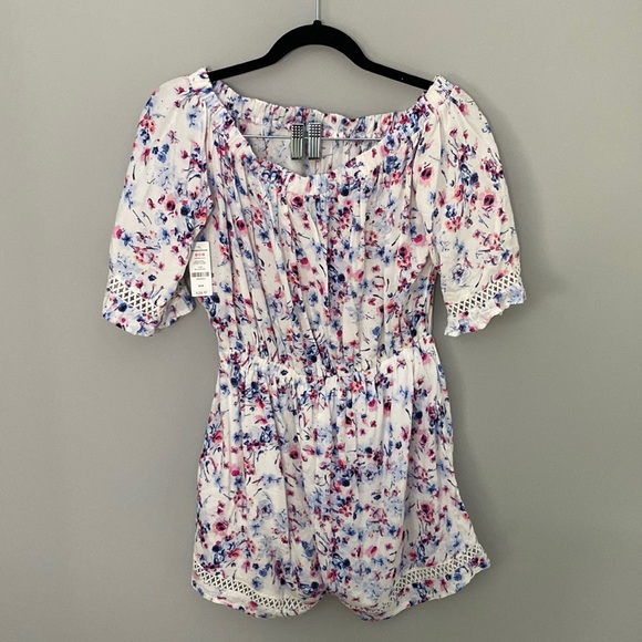 NWT Ardene Floral Romper (size medium) - Picture 6 of 8